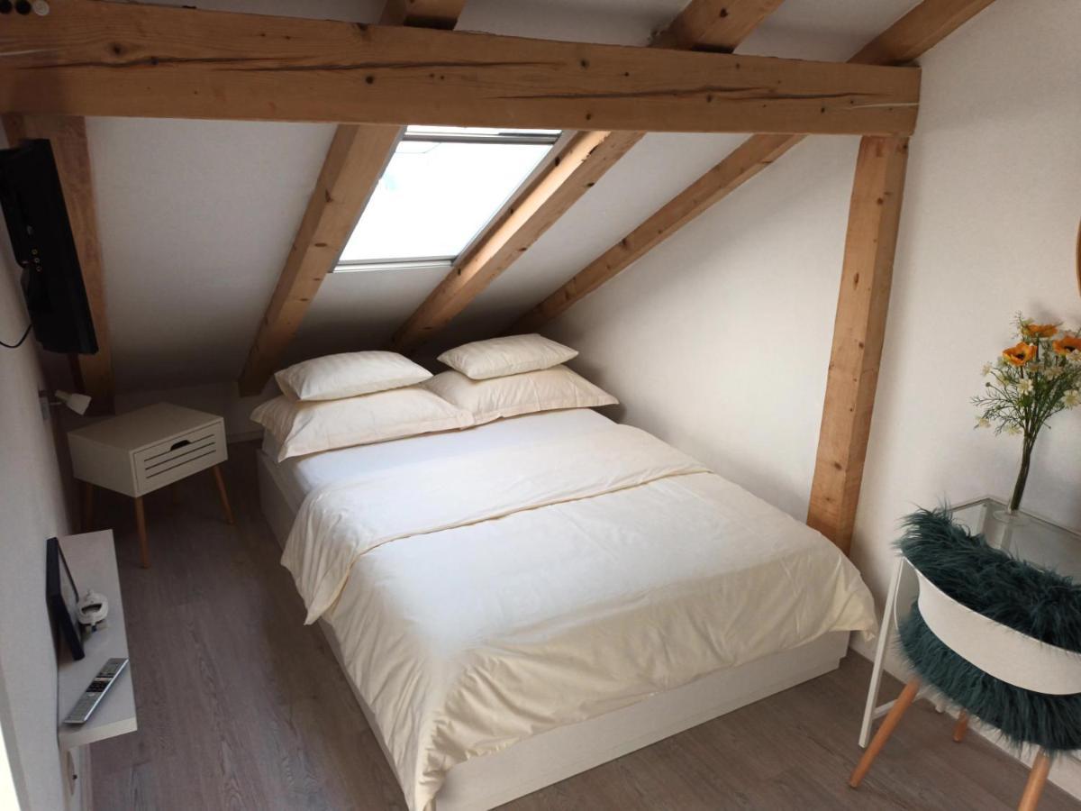 Kike Apartment Kastela Bagian luar foto