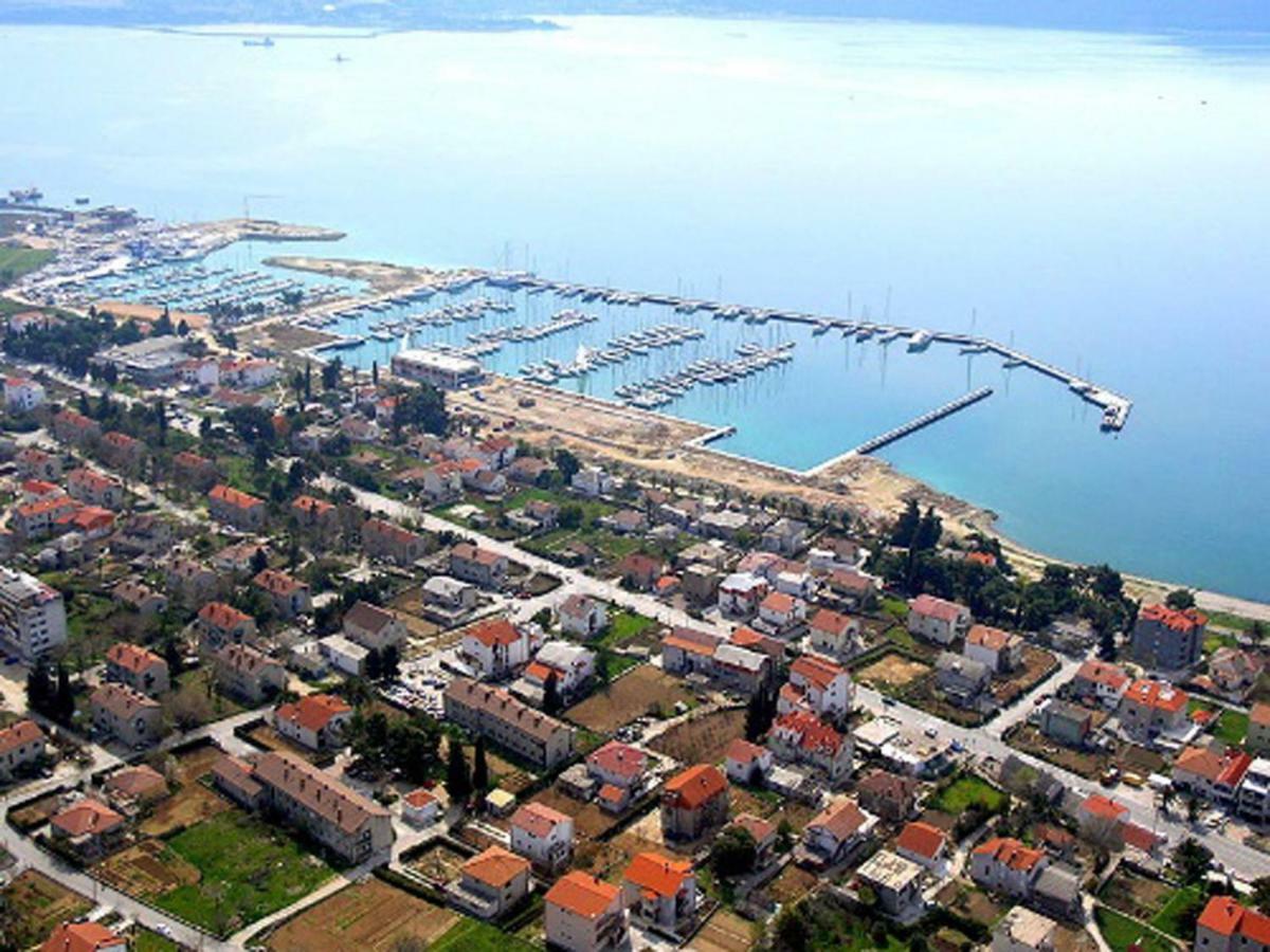 Kike Apartment Kastela Bagian luar foto