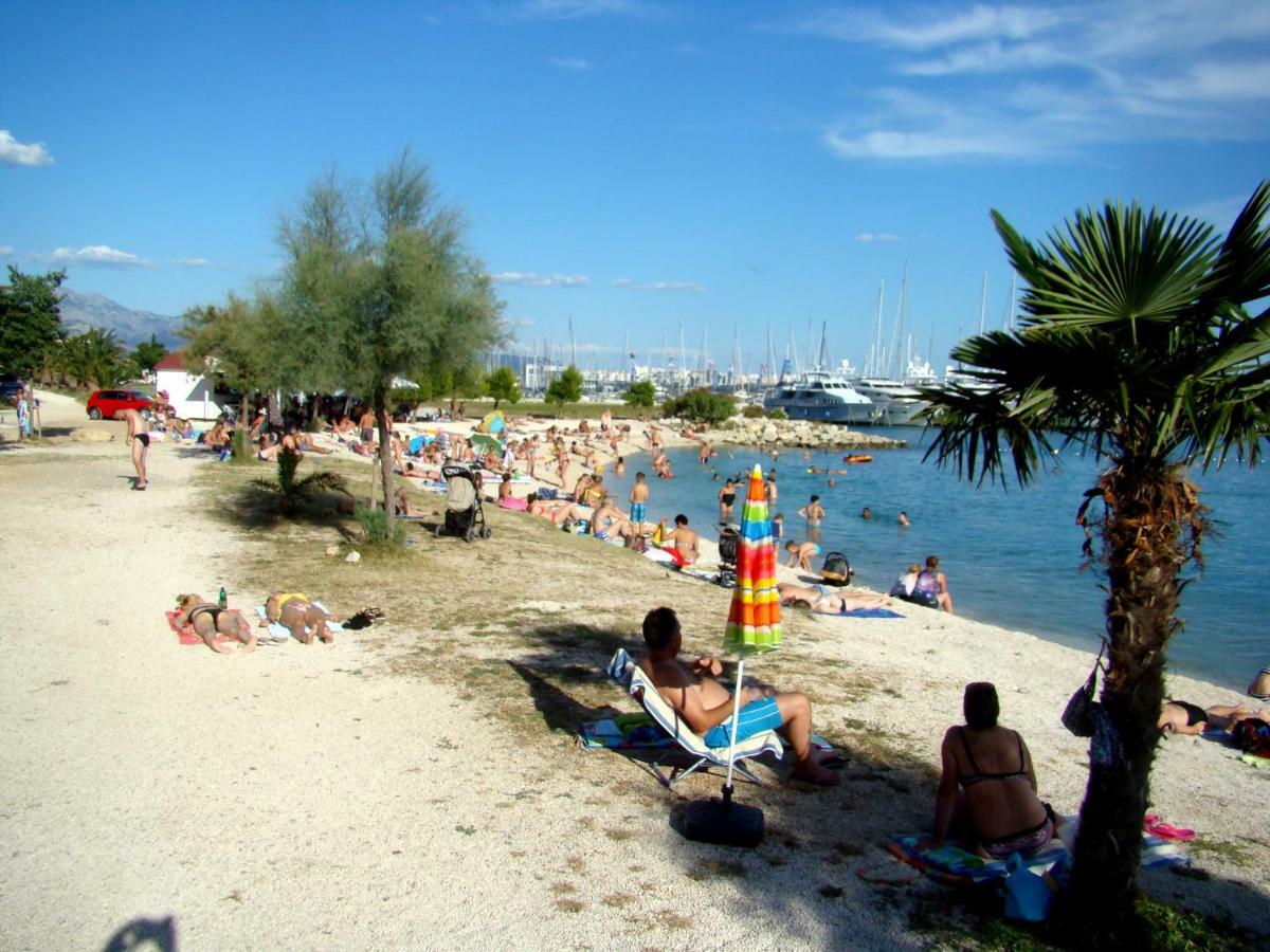 Kike Apartment Kastela Bagian luar foto