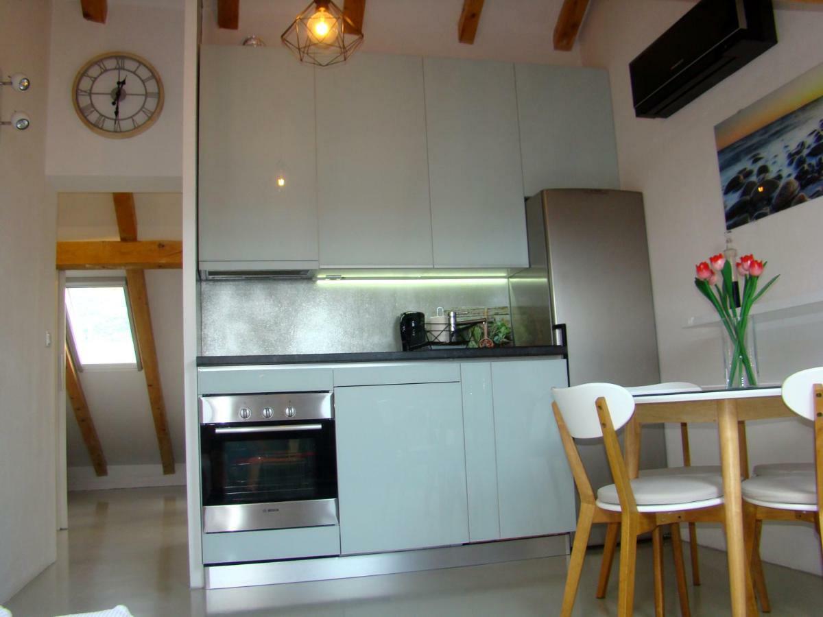 Kike Apartment Kastela Bagian luar foto