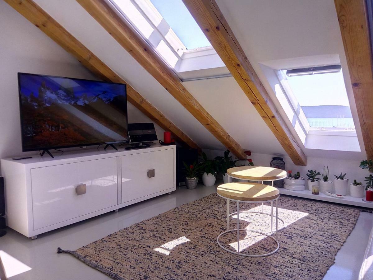 Kike Apartment Kastela Bagian luar foto